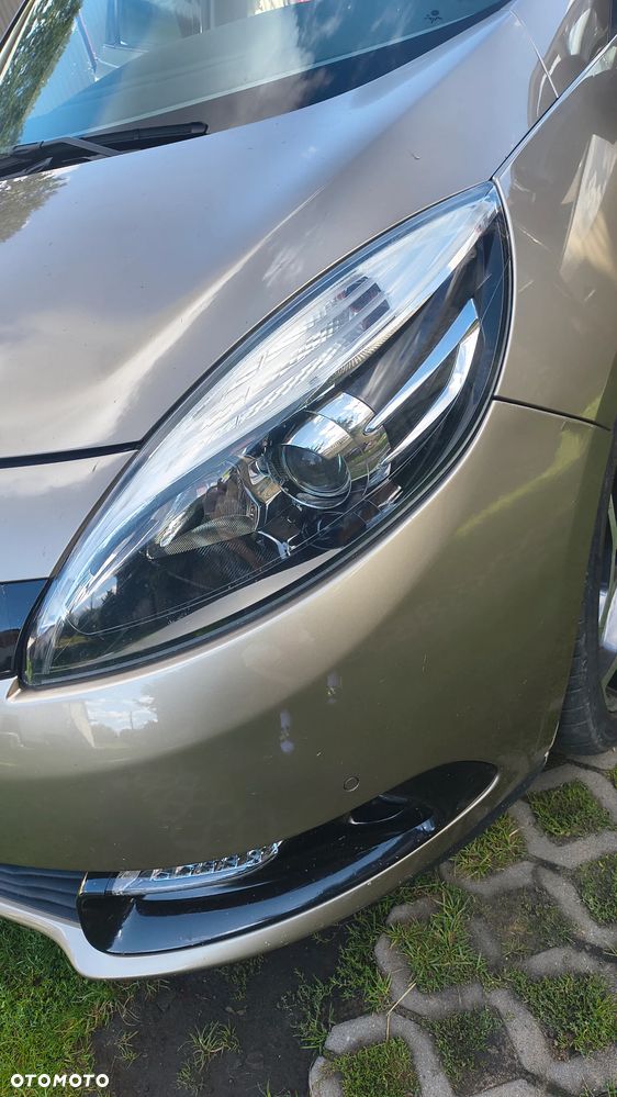 Renault Scenic dCi 110 EDC Bose Edition - 12