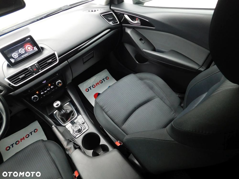 Mazda 3 - 18