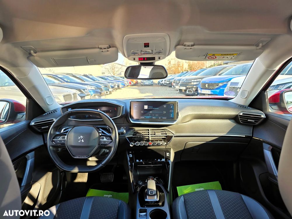 Peugeot 2008 PureTech 130 EAT8 GT Pack - 20