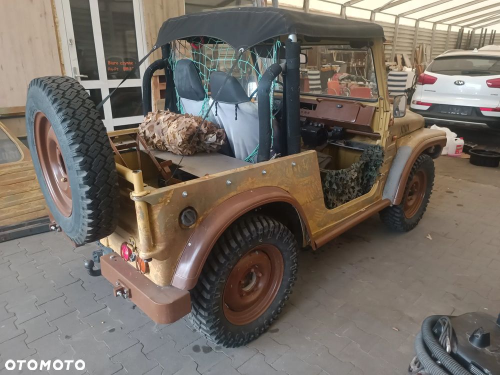 Suzuki Samurai - 7