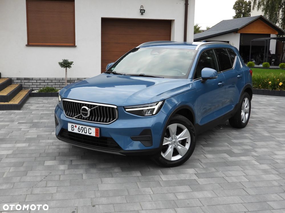 Volvo XC 40 B3 B DKG Plus Bright - 13