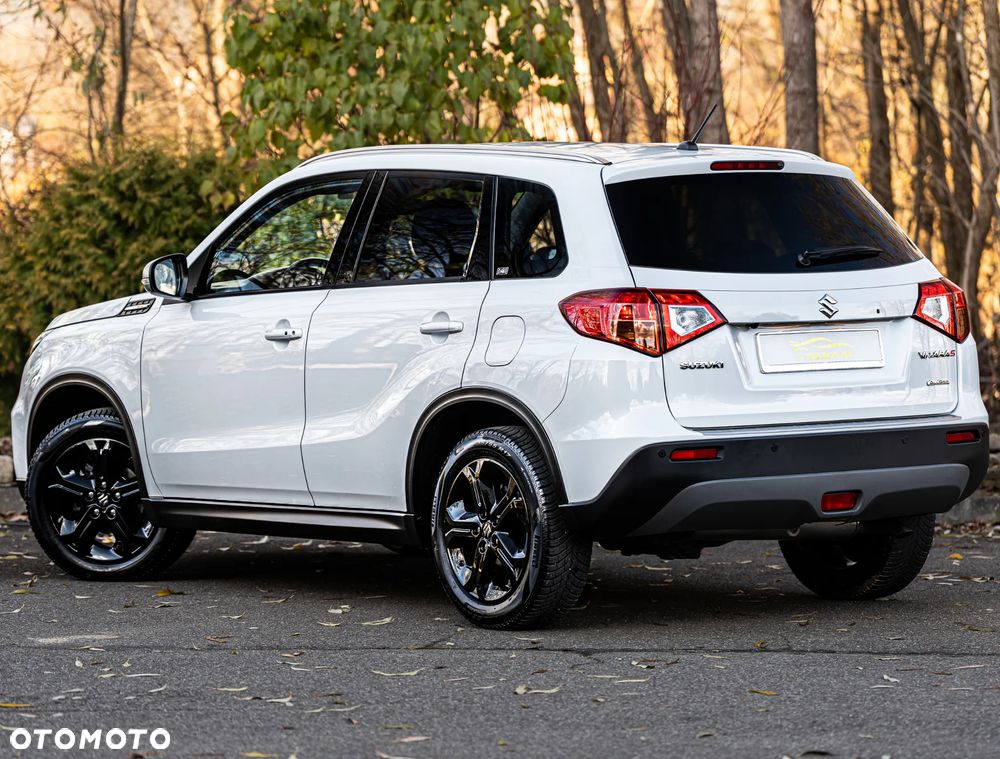 Suzuki Vitara 1.4 Boosterjet Premium 4WD - 17