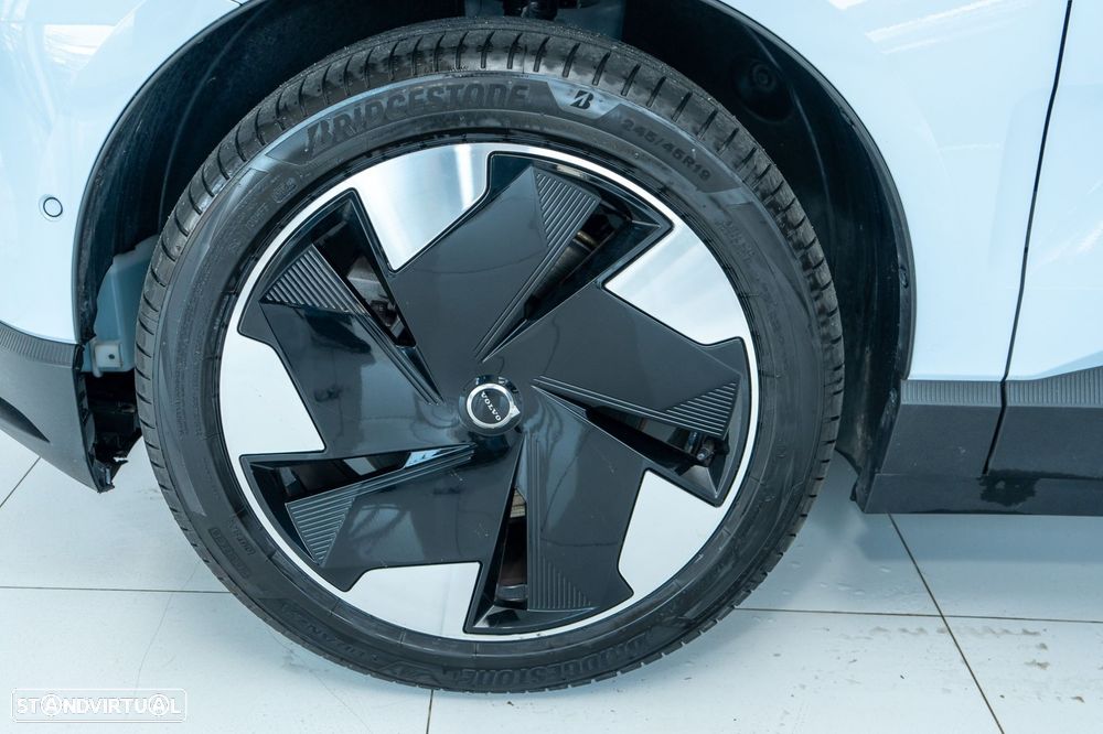 Volvo EX30 69 kWh Single Motor Extended Range Ultra - 47