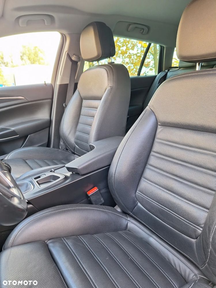 Opel Insignia 2.0 CDTI ecoFLEX Start/Stop Business Innovation - 24