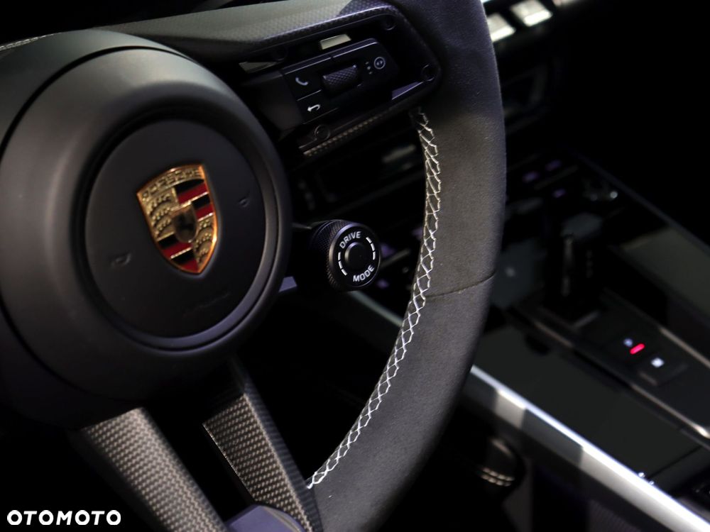 Porsche 911 Turbo S - 20