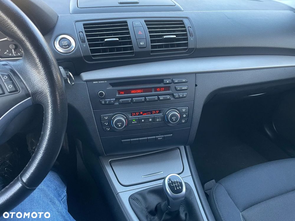 BMW Seria 1 116i Edition Sport - 12