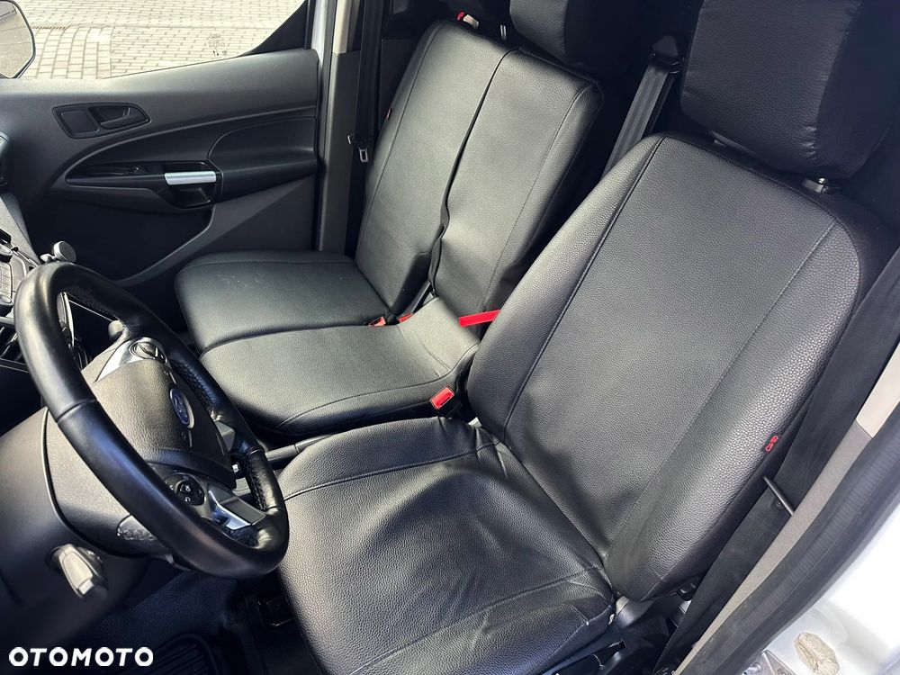 Ford Transit Connect - 24