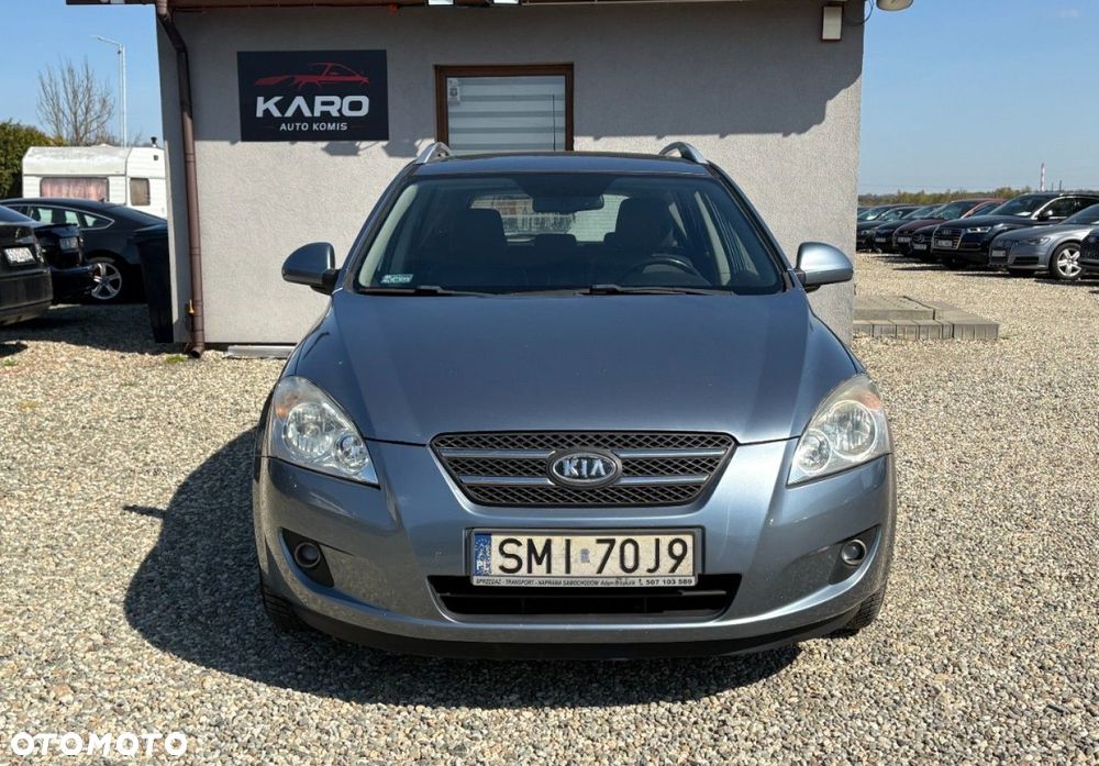 Kia Ceed - 7