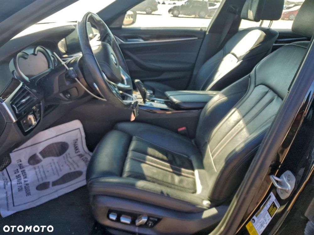 BMW Seria 5 530i - 9