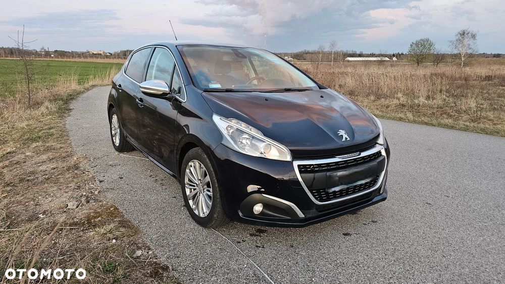 Peugeot 208 1.2 PureTech Allure S&S - 6