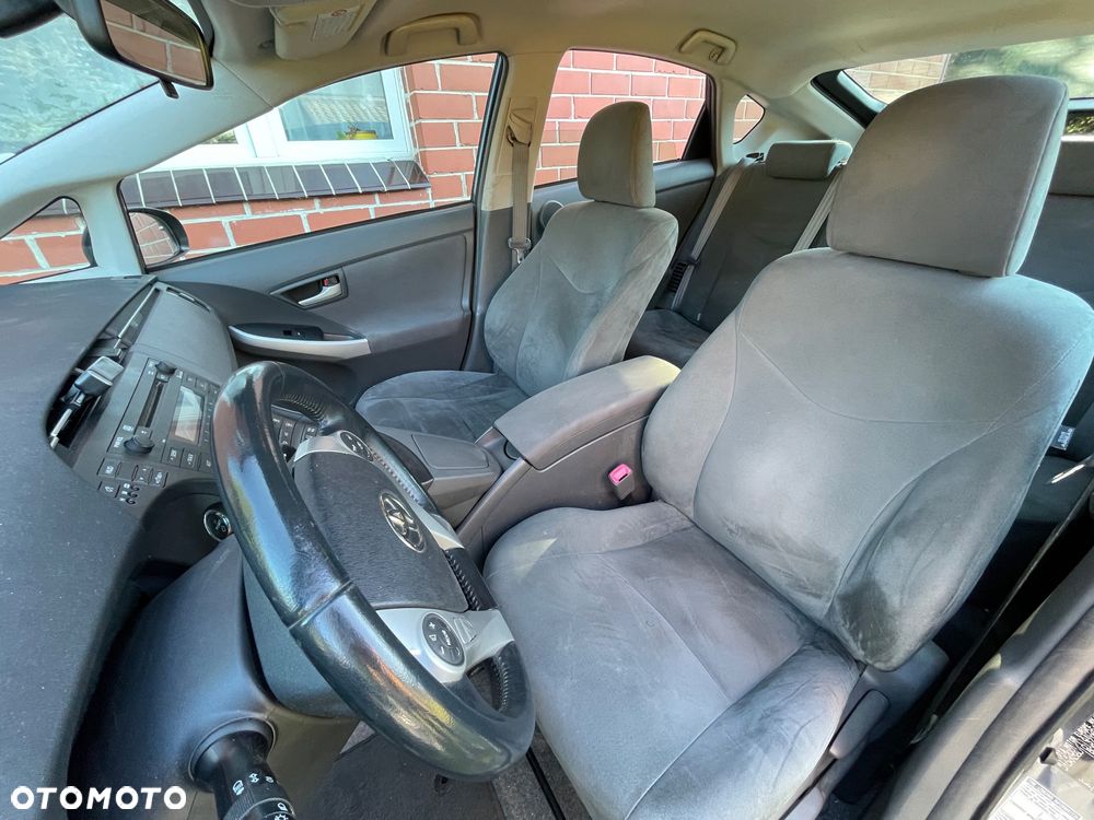 Toyota Prius 1.5 VVT-i Sol - 9