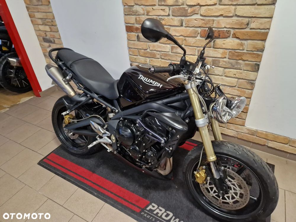 Triumph Street Triple - 2