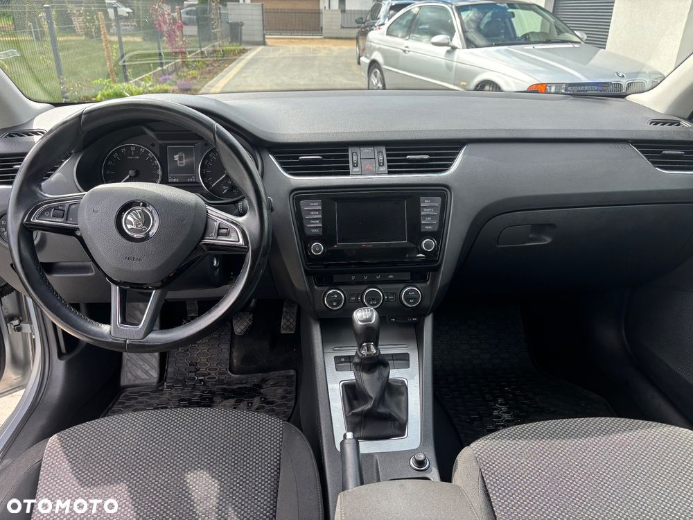 Skoda Octavia 1.6 TDI Ambition - 12