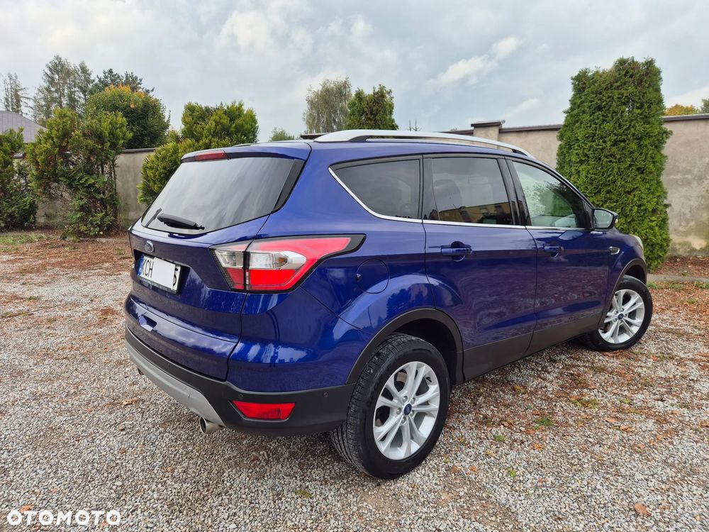 Ford Kuga 2.0 TDCi 2x4 Titanium - 22