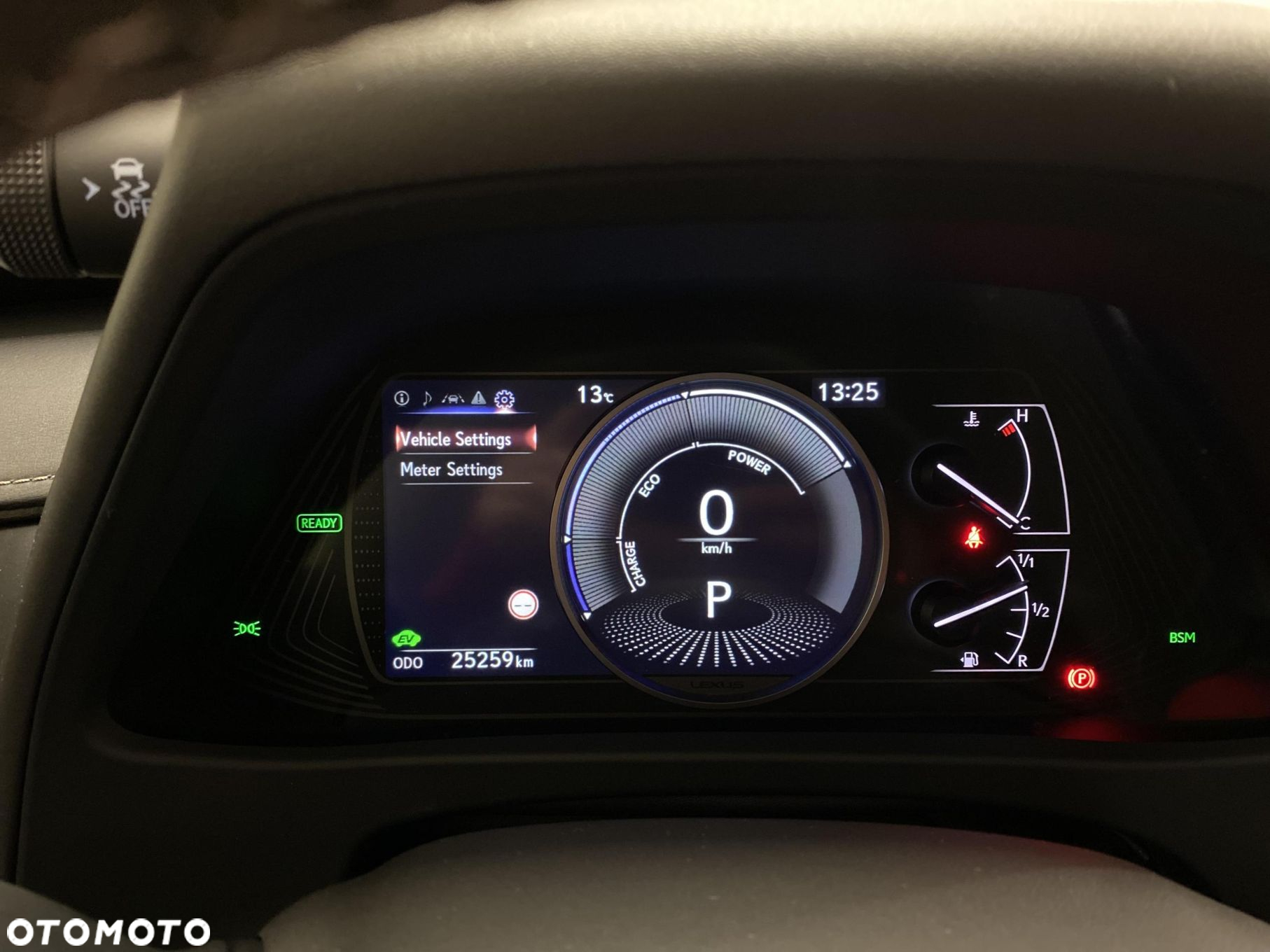 Lexus UX 250h GPF F Impression 2WD - 14
