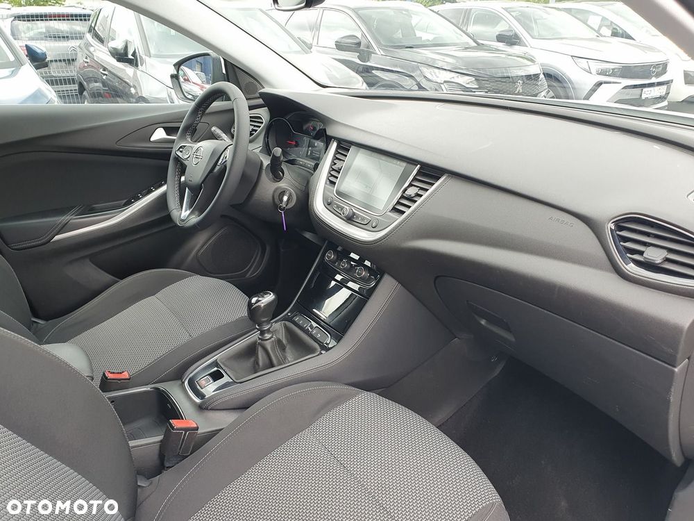 Opel Grandland X 1.2 T Enjoy S&S - 8
