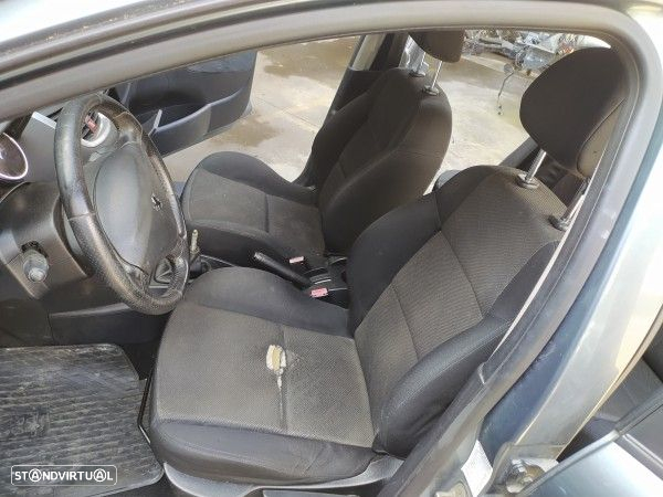 Conjunto De Bancos Peugeot 207 (Wa_, Wc_) - 3