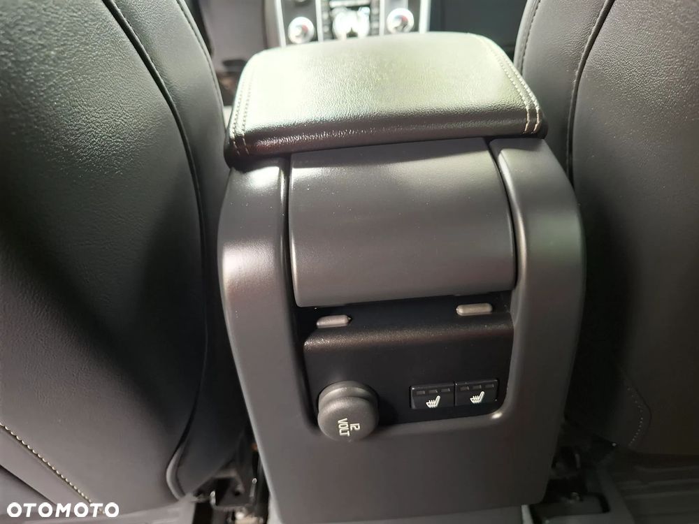 Volvo V60 D4 Geartronic RDesign - 11