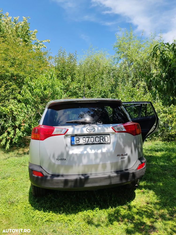 Toyota RAV4 2.2 D-4CAT 4WD Aut Luxury - 7
