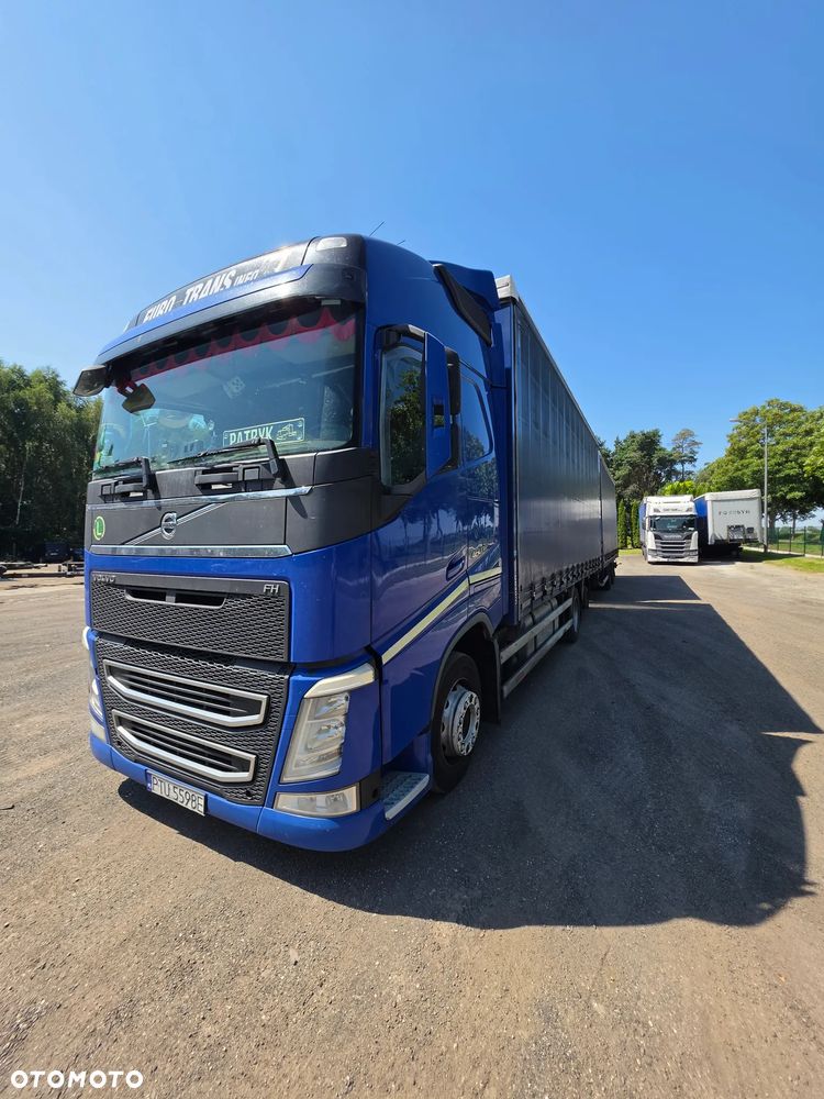 Volvo FH - 1