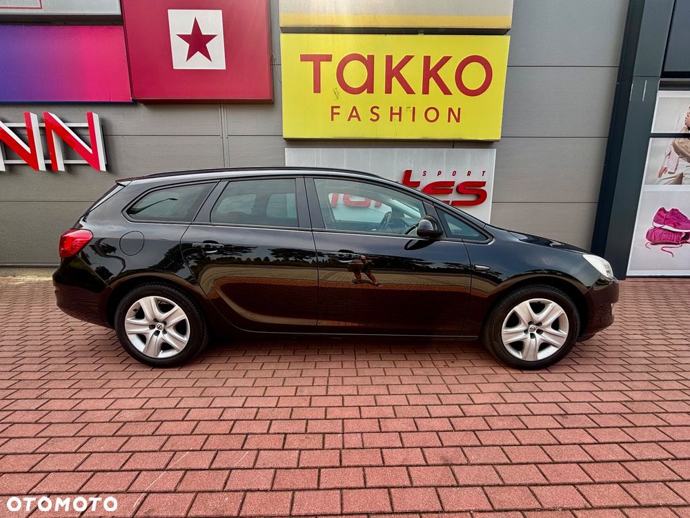 Opel Astra 1.4 Turbo - 10