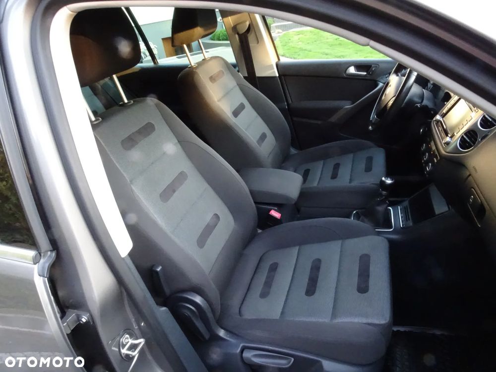Volkswagen Tiguan - 13