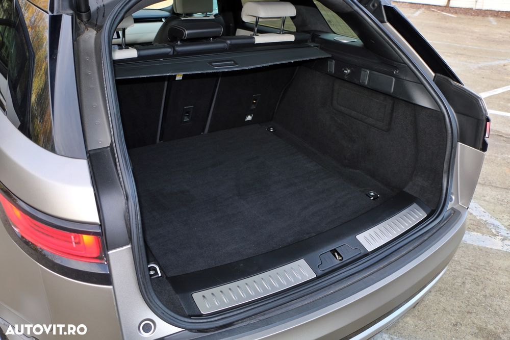 Land Rover Range Rover Velar 3.0 R-Dynamic HSE - 13