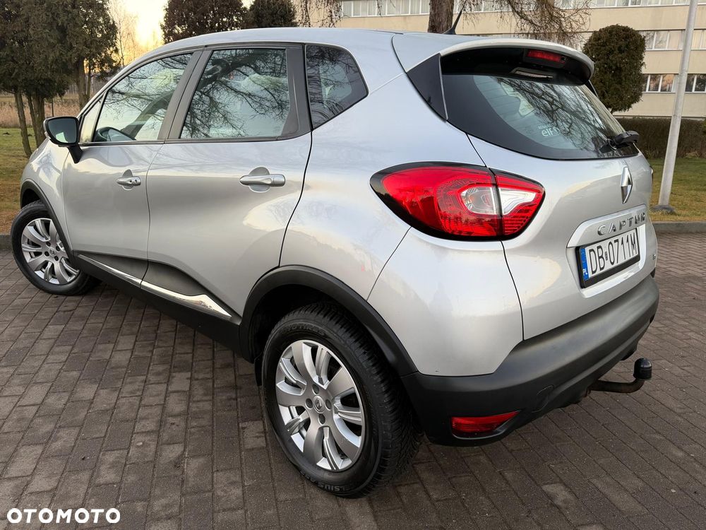 Renault Captur ENERGY TCe 90 Start&Stop Luxe - 4
