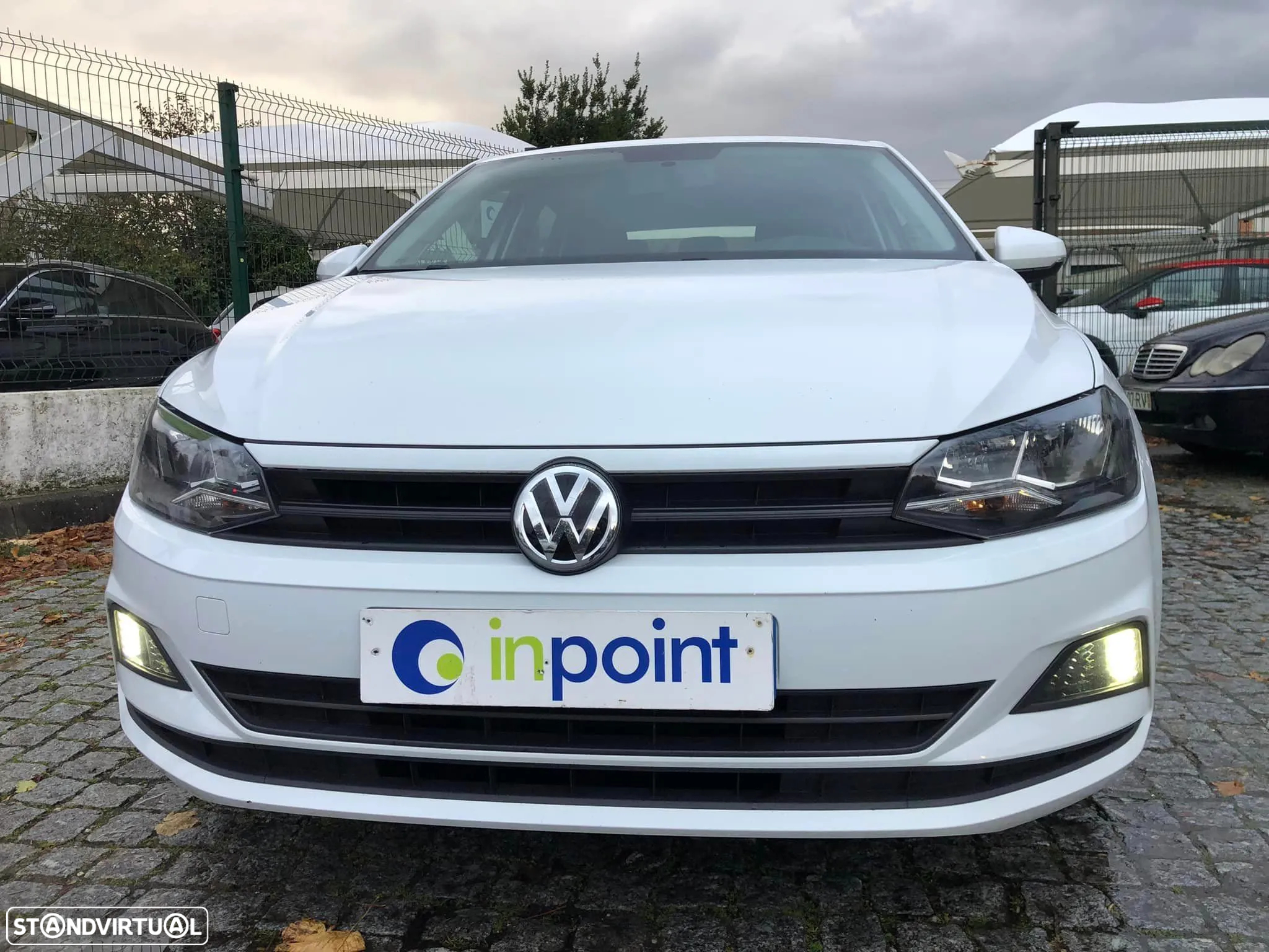 VW Polo 1.0 Trendline - 2