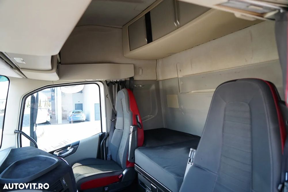 Volvo FH 500 / SOLO / 6X2 / I-PARK COOL / DHOLLANDIA LIFT / PUNTE RIDICATĂ / DIRECȚIE / PODEA REZISTENTĂ - 27