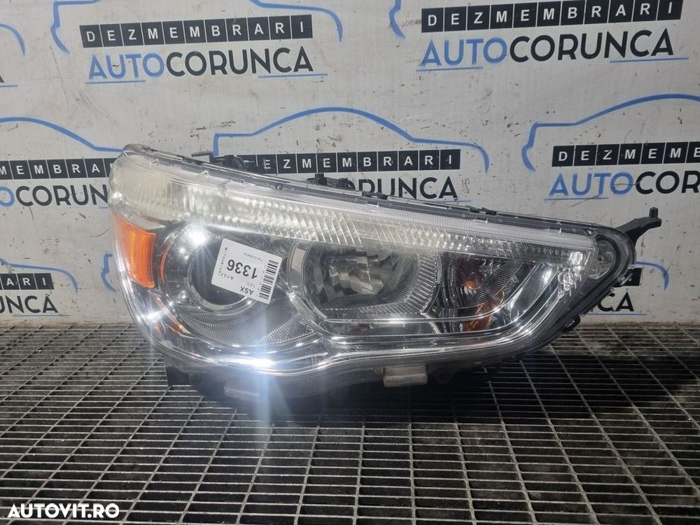 Far Dreapta Mitsubishi ASX 2010 - 2012 SUV 4 Usi (1336) Cu lupă - 1