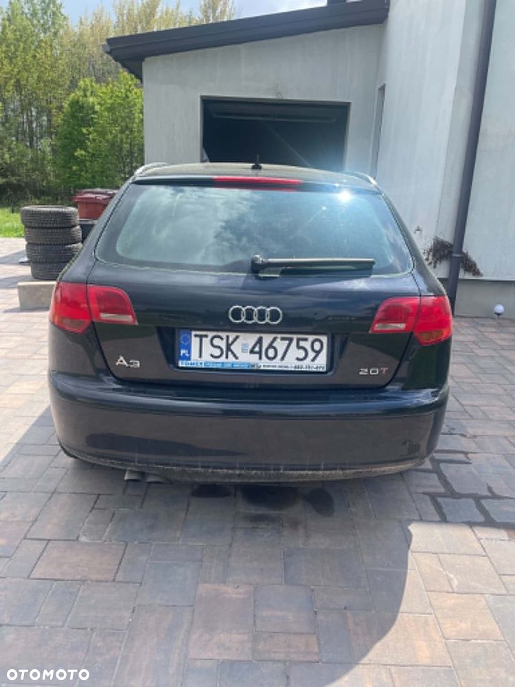 Audi A3 Sportback 2.0 TDI Ambition S tronic - 4