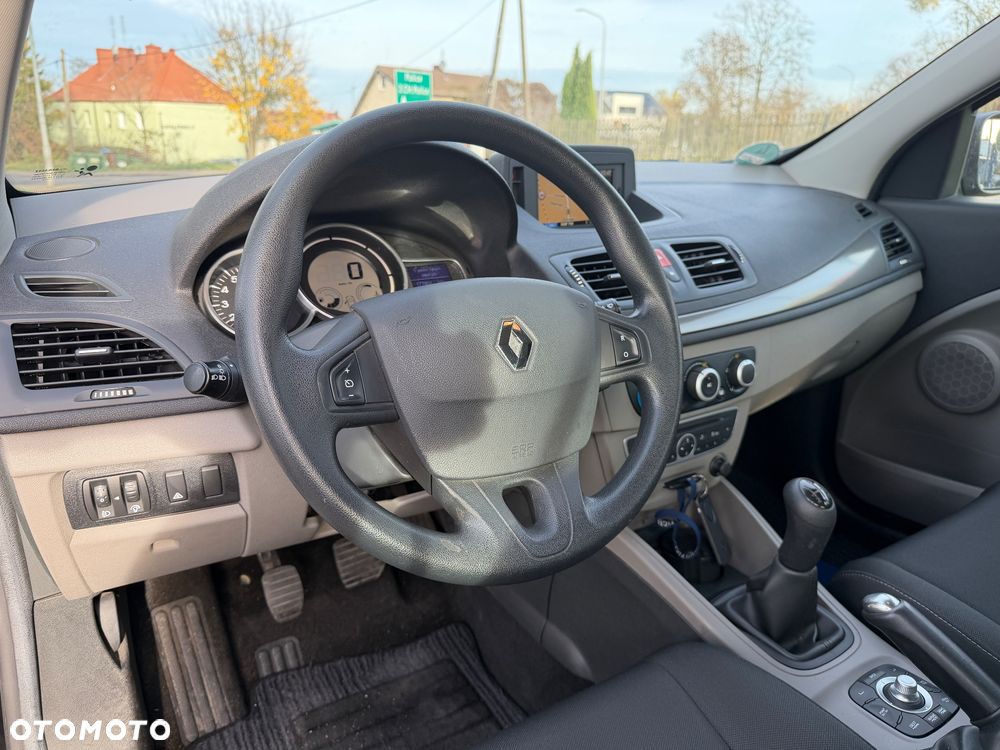 Renault Megane 1.6 16V Generation - 10