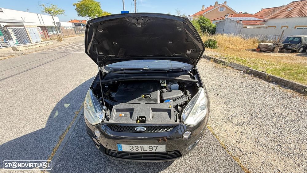 Ford S-Max 2.0 TDCi Titanium 7L - 4