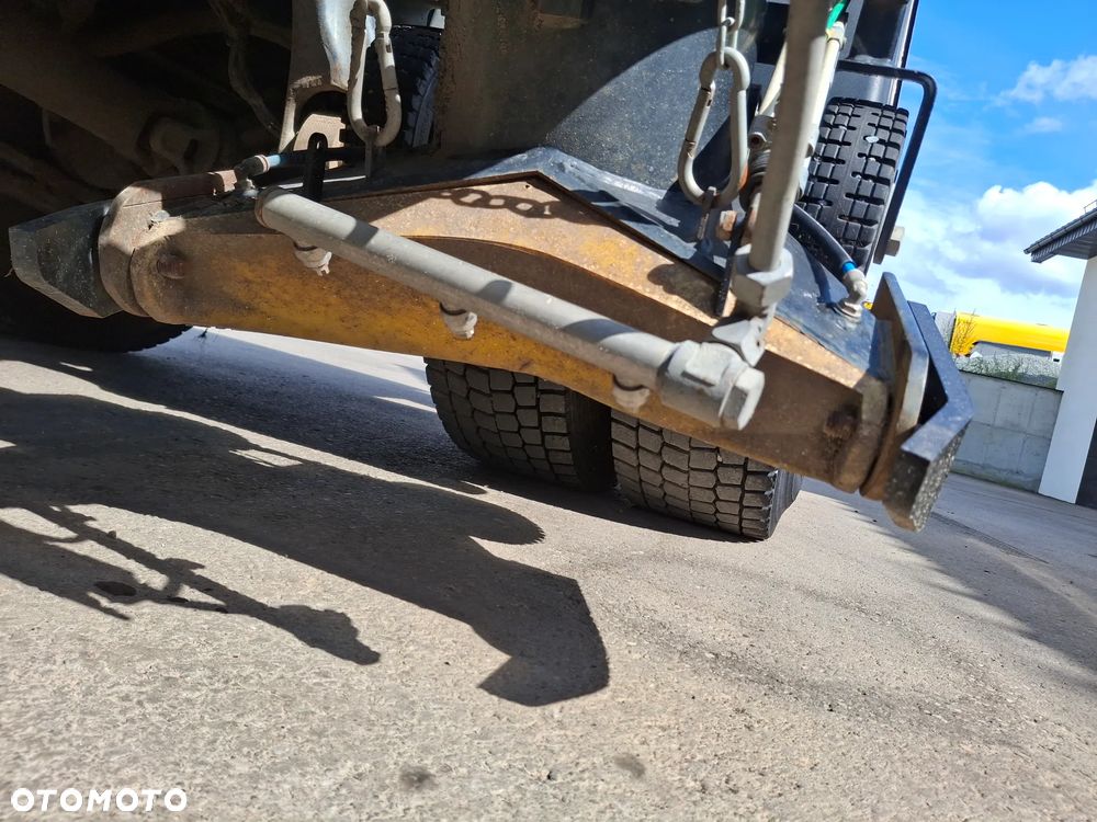 Renault C280 Zamiatarka SEMAT Zoeller FAUN Karcher 2 Silniki Rura Do Liści Listwy Ciśnieniowe Lanca 2 Zbiorniki Wody Szczotki L/R 2018r Euro 6 Motogodziny: 740MTH - 9