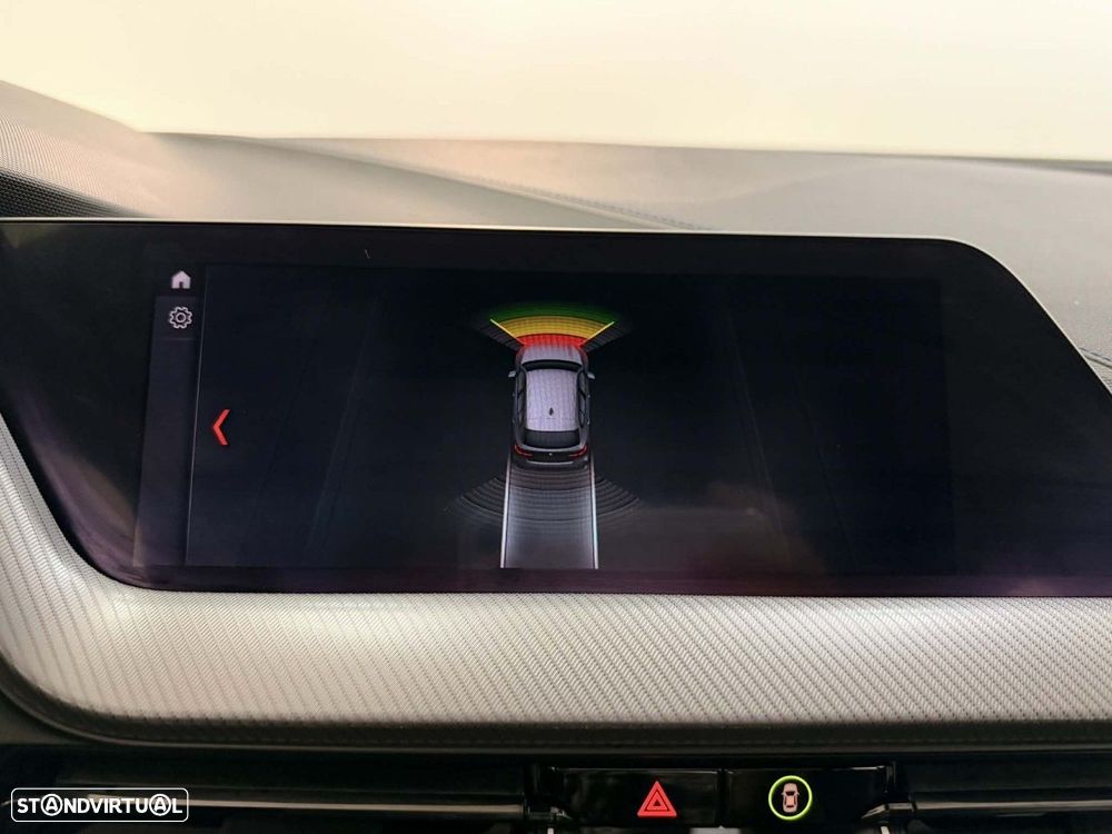 BMW 116 d Pack Desportivo M - 17