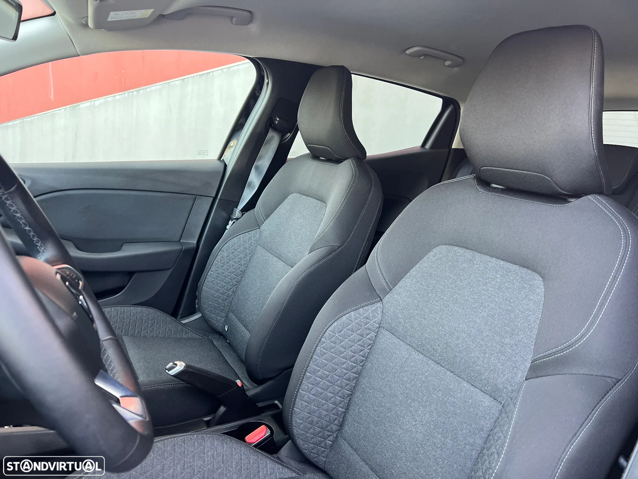Renault Clio 1.0 TCe Intens - 9