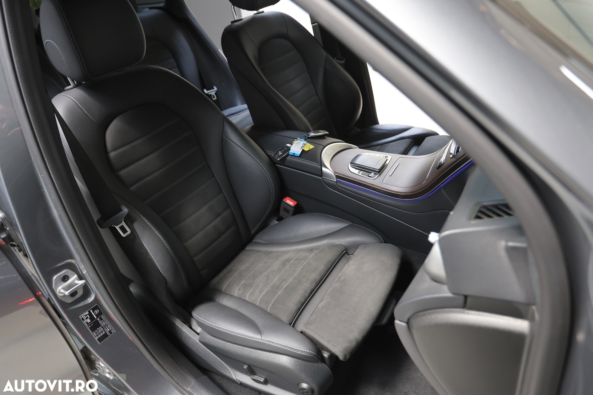 Mercedes-Benz GLC 300 de 4Matic 9G-TRONIC Avantgarde Advanced - 11