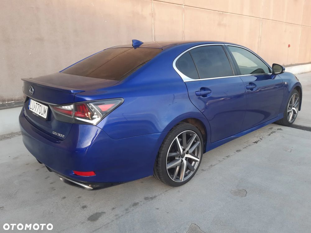 Lexus GS 200t / 300 F Sport - 3