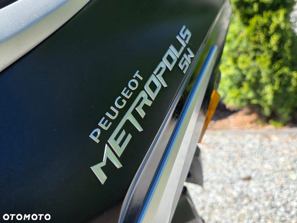 Peugeot Metropolis - 6