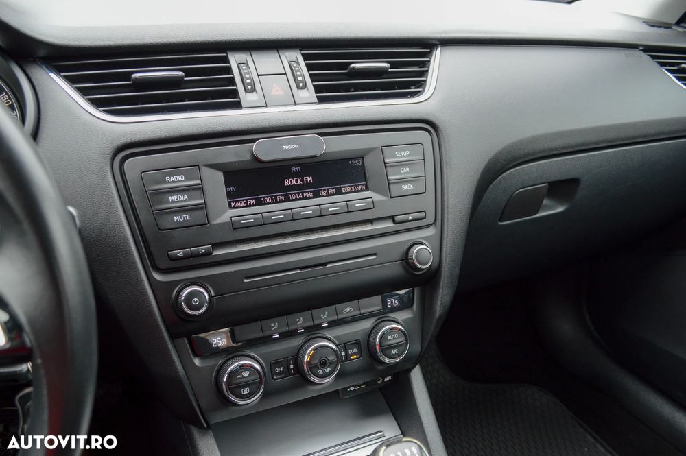 Skoda Octavia 1.6 TDI Ambiente - 19