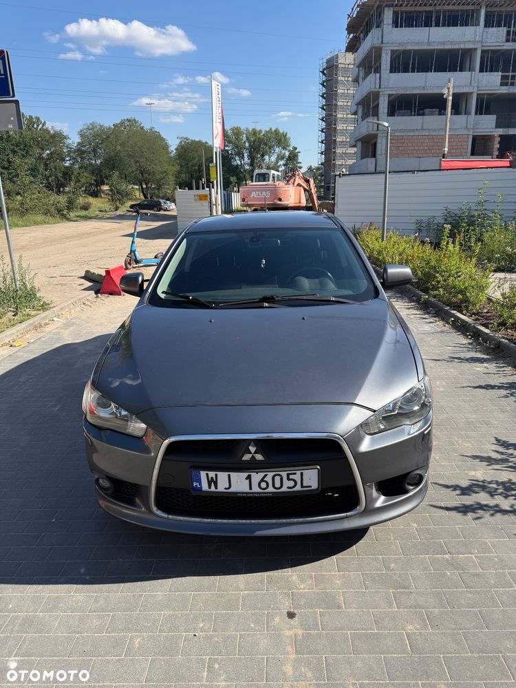 Mitsubishi Lancer Sportback 1.6 ClearTec - 1