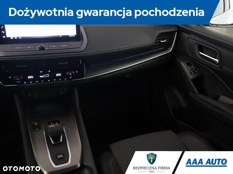 Nissan Qashqai - 10