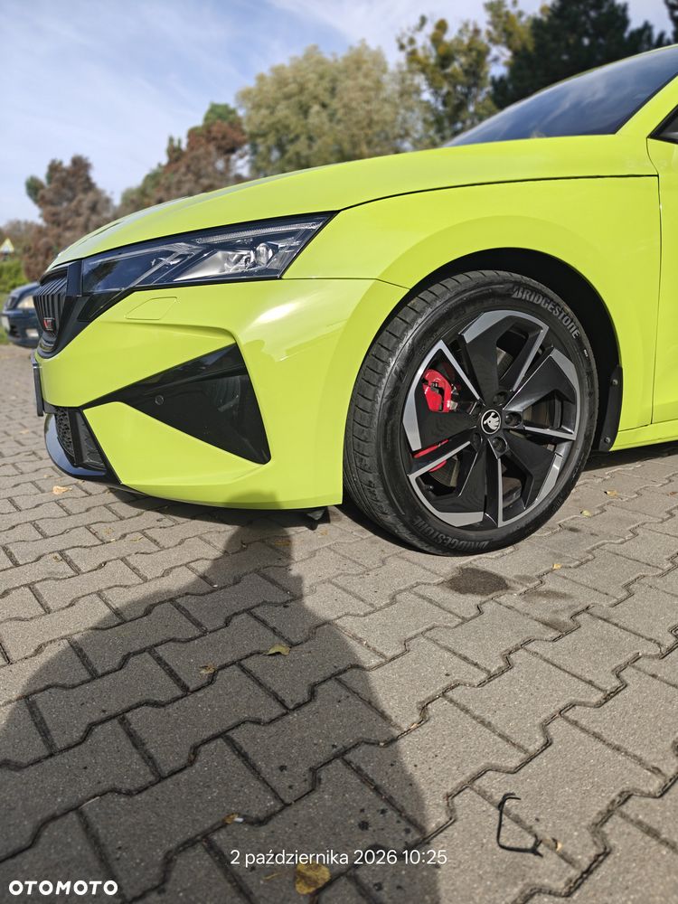 Skoda Octavia 2.0 TSI RS DSG - 19