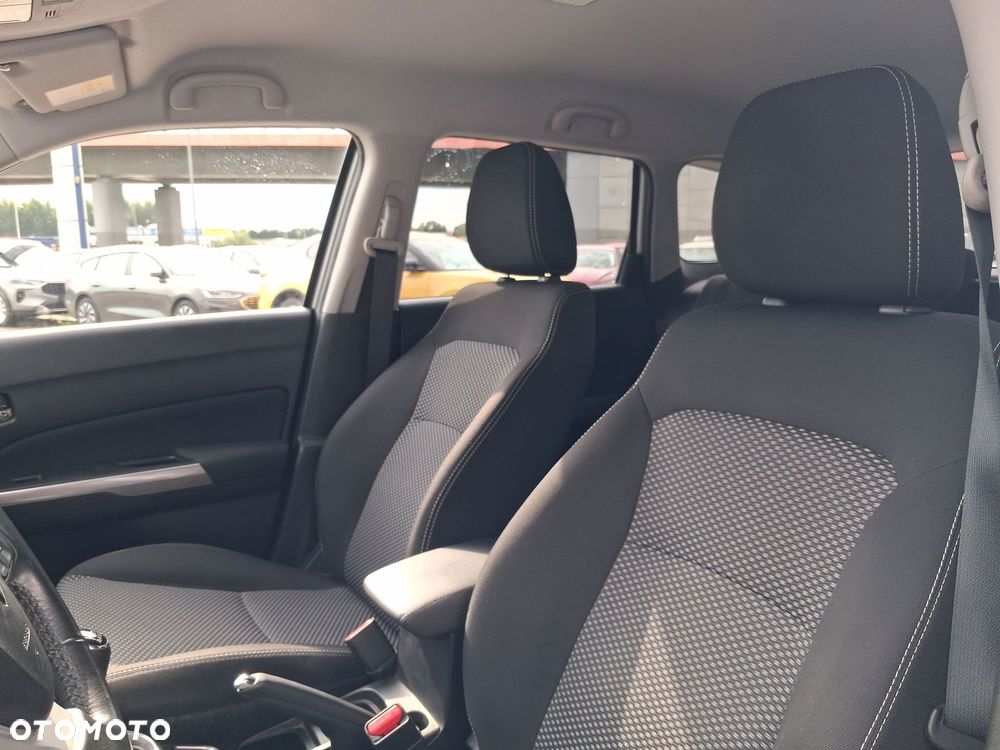 Suzuki Vitara 1.4 Boosterjet SHVS Premium 2WD - 23
