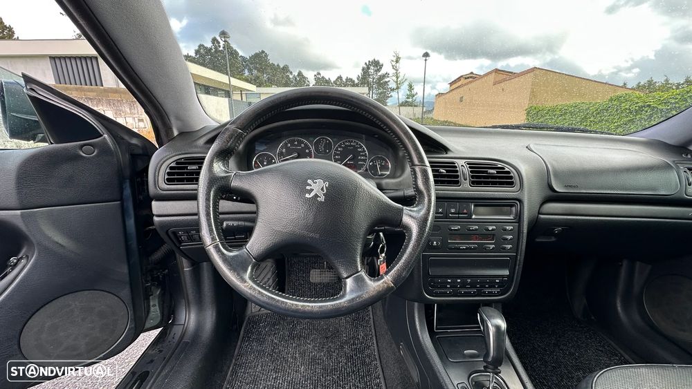 Peugeot 406 Coupé 3.0 V6 - 19