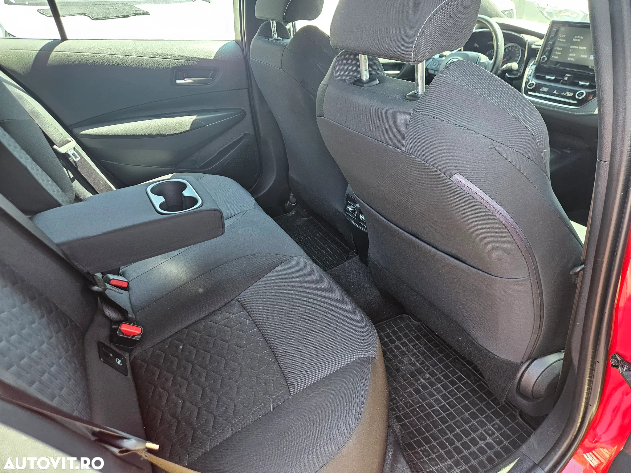 Toyota Corolla 1.2 Turbo Dynamic - 9