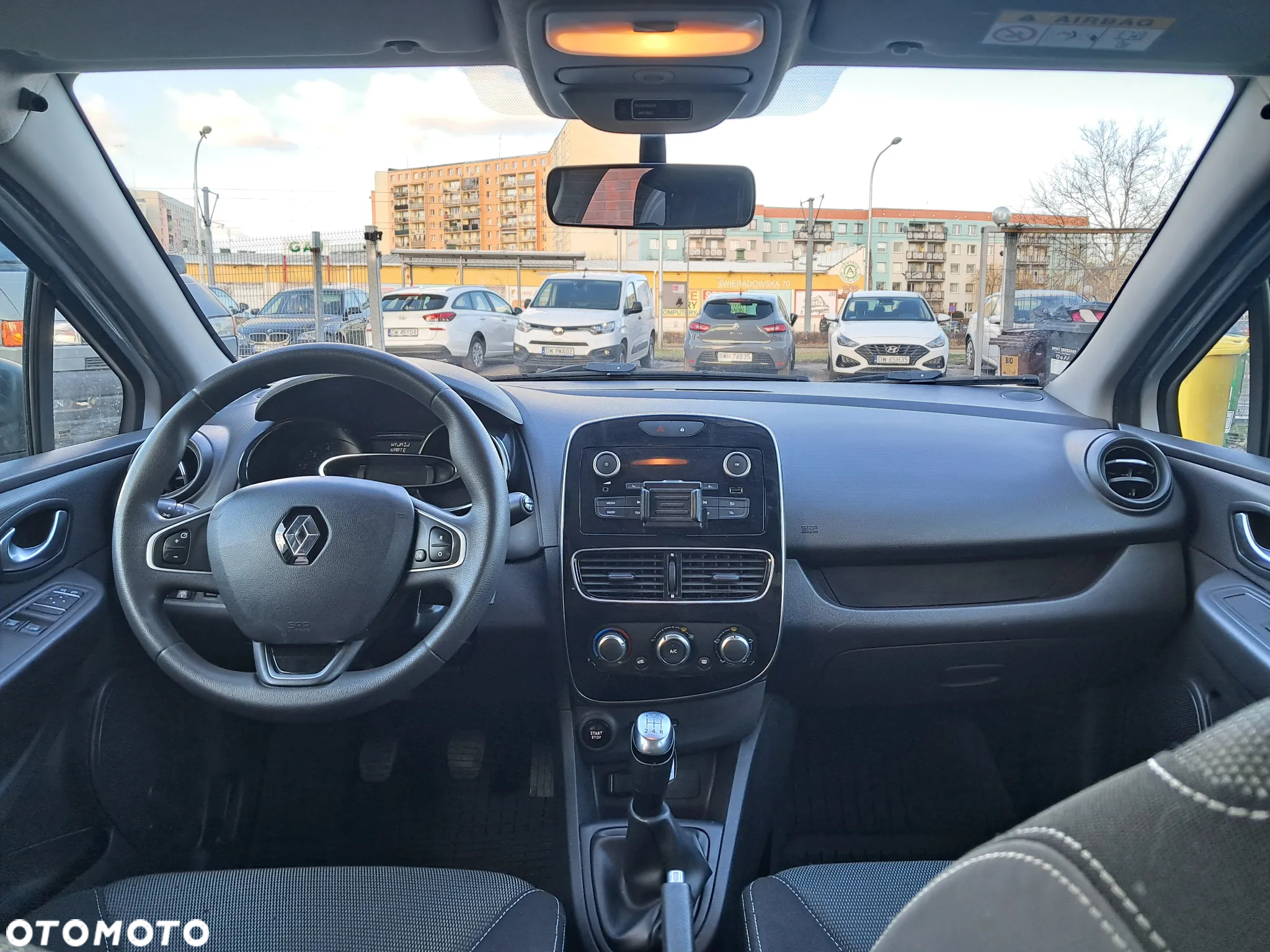 Renault Clio 1.5 dCi Energy Life - 14