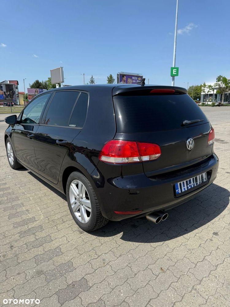 Volkswagen Golf 2.0 TDI Highline - 11