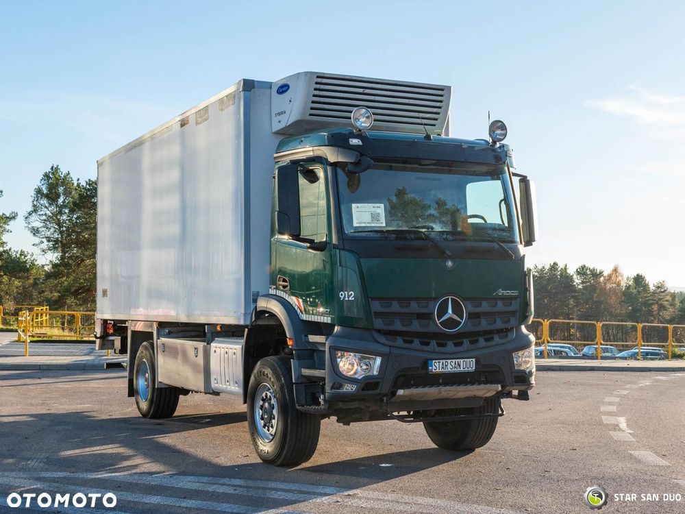 Mercedes-Benz AROCS 1830 4x4 chłodnia kamper - 3
